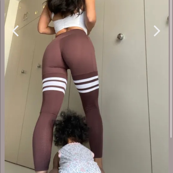 Bombshell sportswear leggings - Picture 4 of 4